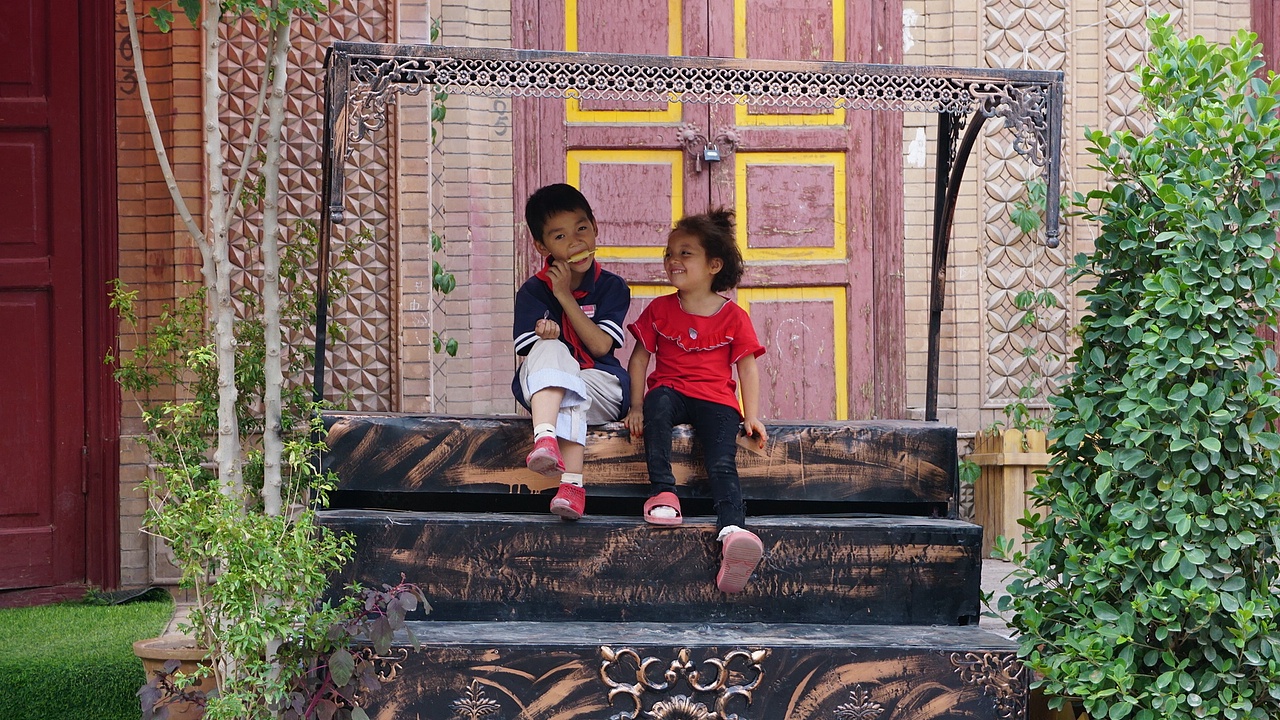 何不到新疆喀什的街头逛一逛,感受那异域风情