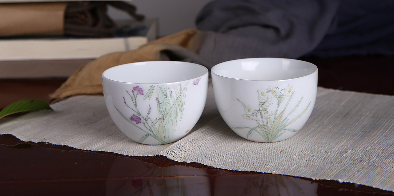 【釉上彩瓷】一些浅绛彩风格的小单杯