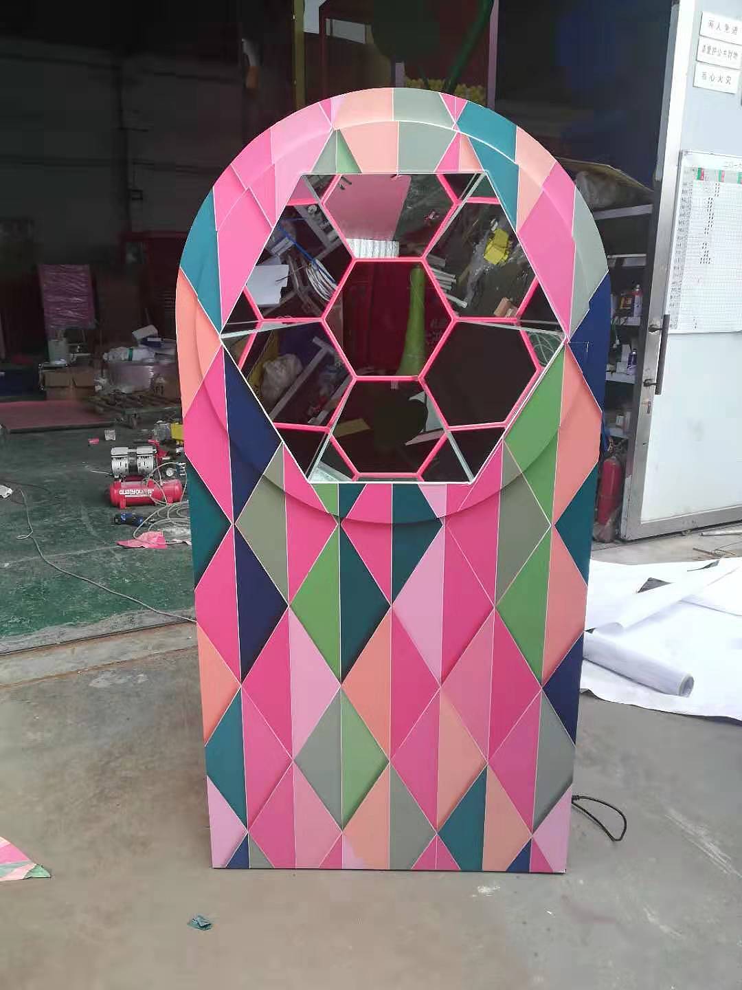 抖音同款网红馆万花筒多棱镜大型互动游戏定制万花筒