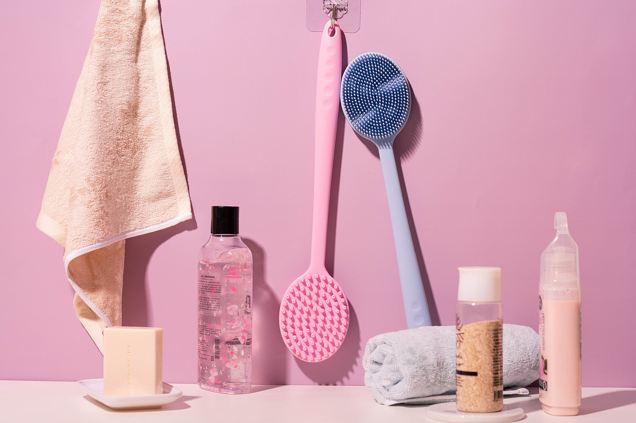 .微懒硅胶洗澡刷