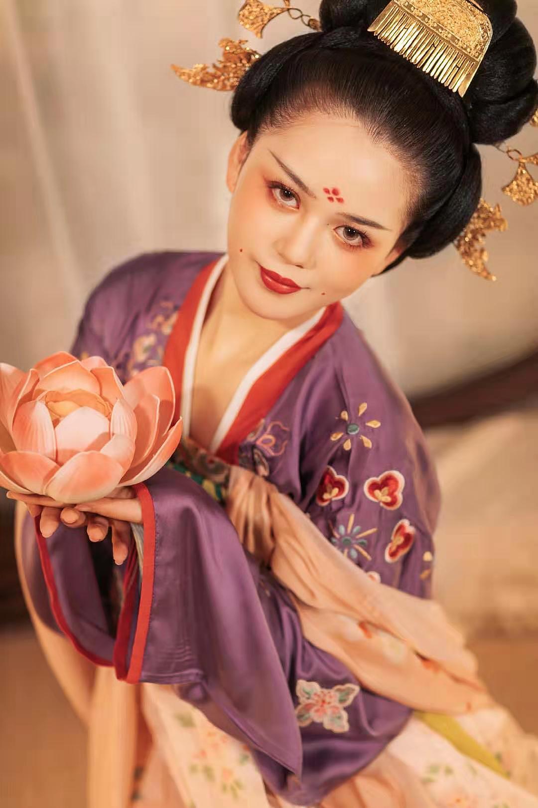 【长安十二时辰】联名款汉服设计 | 清欢客 |（图ZMTg4MDExNTQw） - 其他服装 - 站酷设计师清欢客原创素材 - 站酷ZCOOL
