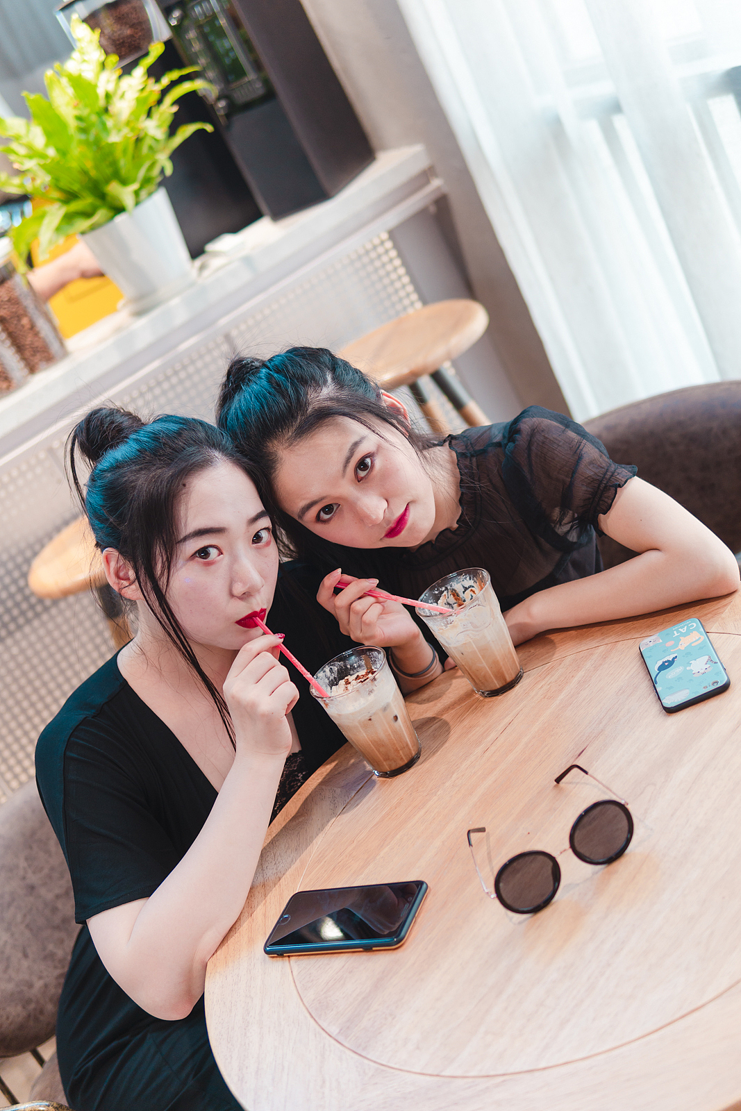 小鹿和她的哥哥