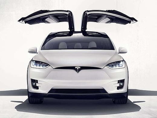 Tesla Model X Autopilot 9.0交互策略分析
