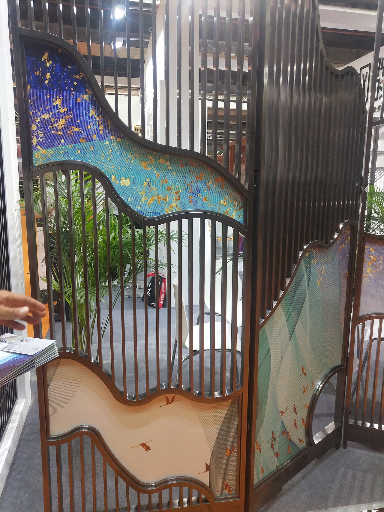 酒店装饰花格隔断折叠屏风移动大厅不锈钢彩画屏风