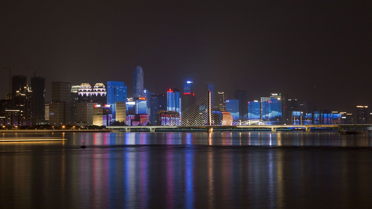 杭州钱塘江灯光秀