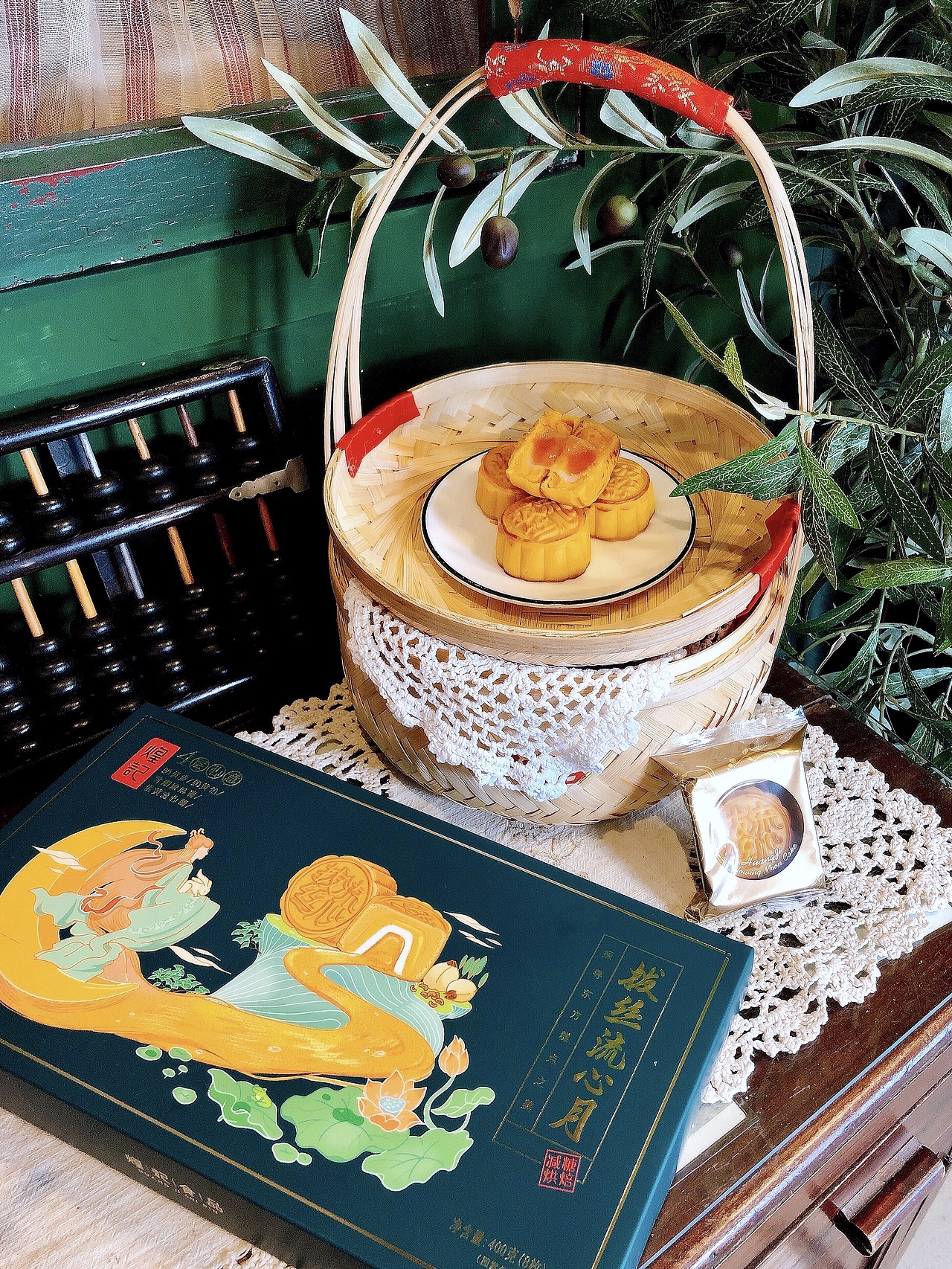 拔丝流心月 | FourteenStyle美食摄影（图ZMjI0MTMyNTEy） - 产品摄影 - 站酷设计师FourteenStyle原创素材 - 站酷ZCOOL