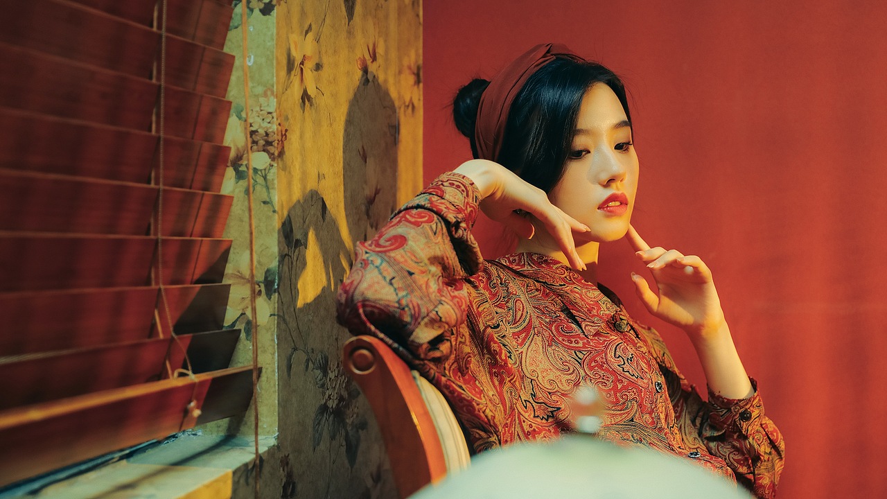 念旧（图ZMjQ5NjgwNDA0） - 人像摄影 - 站酷设计师ARTLee小杰原创素材 - 站酷ZCOOL