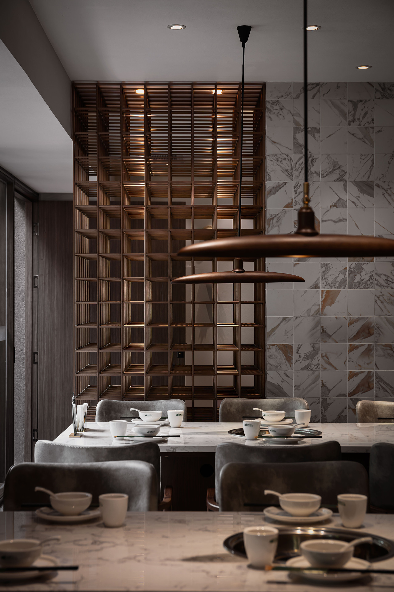 拾壹记潮汕牛肉火锅 I 专业建筑空间摄影（图ZMjM0NTM0NzIw） - 家装设计 - 站酷设计师边界空间摄影原创素材 - 站酷ZCOOL