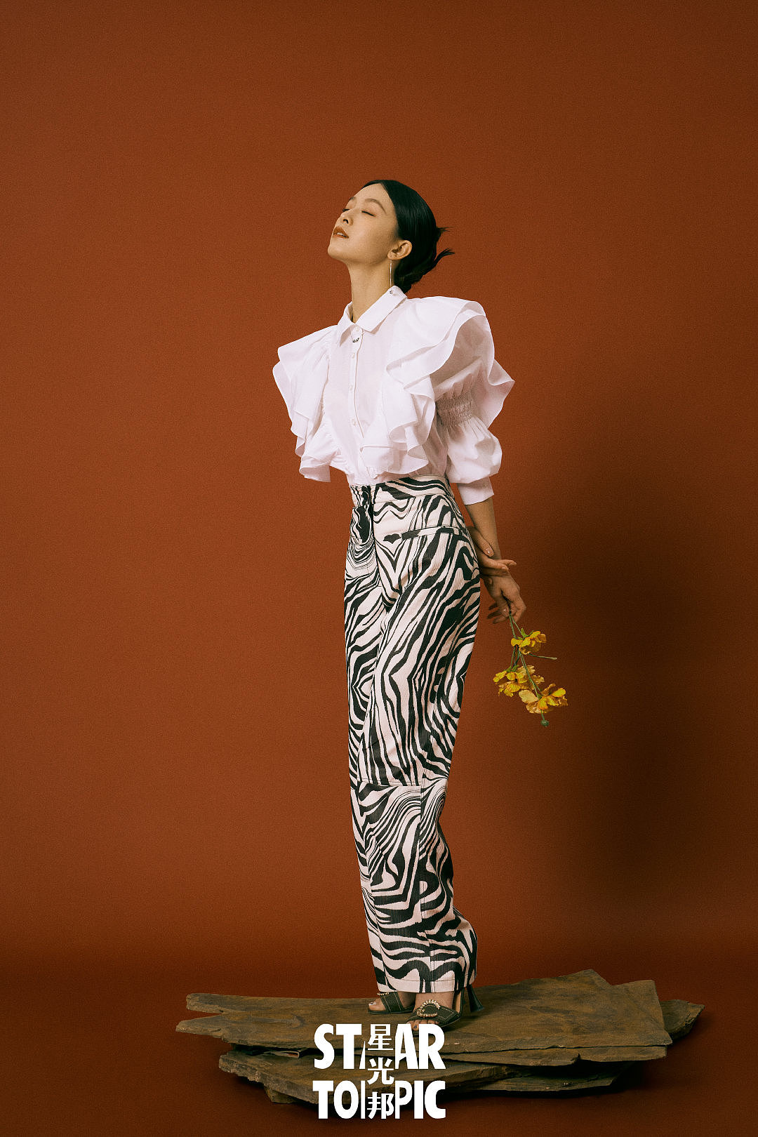 星光邦✖️文咏珊（图ZMjQxMzcwODY0） - 人像摄影 - 站酷设计师李经纬Lester原创素材 - 站酷ZCOOL