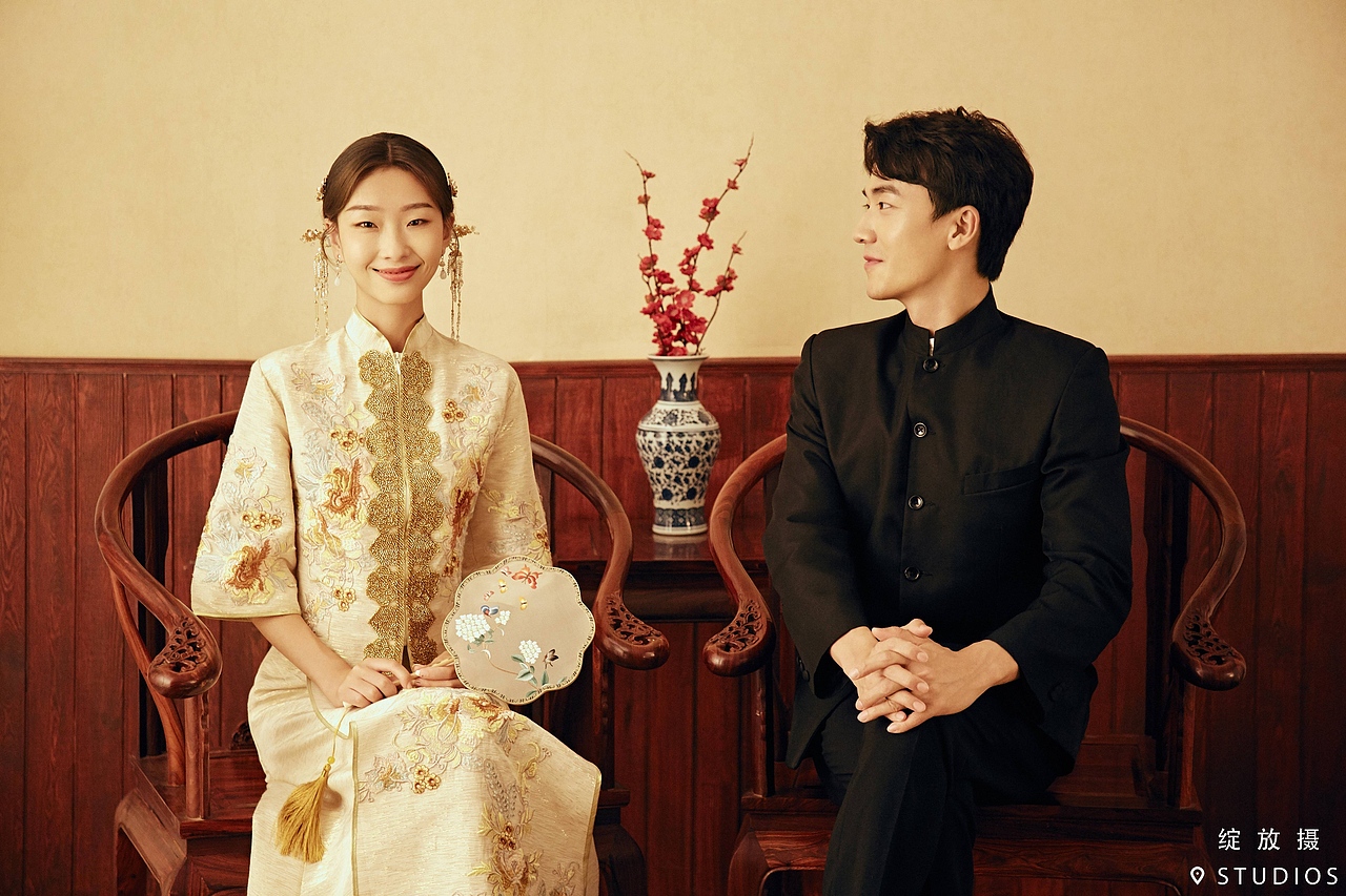 光影新中式婚纱照⭐桂馥兰馨（图ZMjY4NTY4MzQ4） - 婚礼摄影 - 站酷设计师绽放摄胶片摄影原创素材 - 站酷ZCOOL