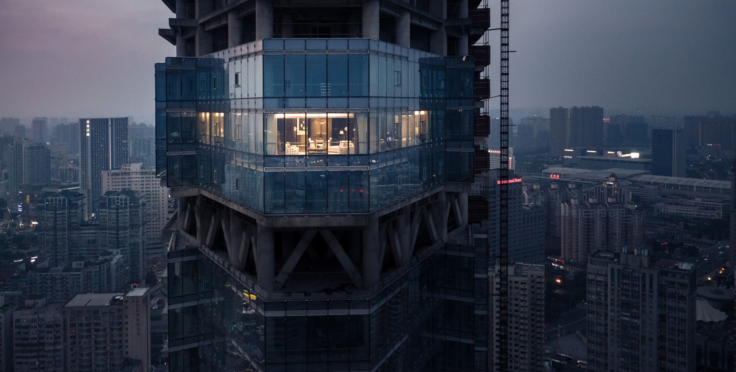 东岭锡上| 超高层城市地标,高端公寓的先锋艺术