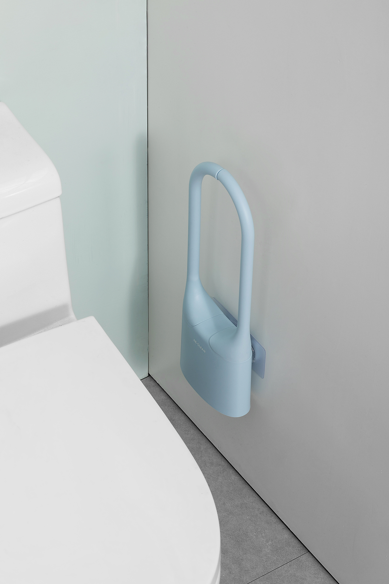 镜像马桶刷拍摄