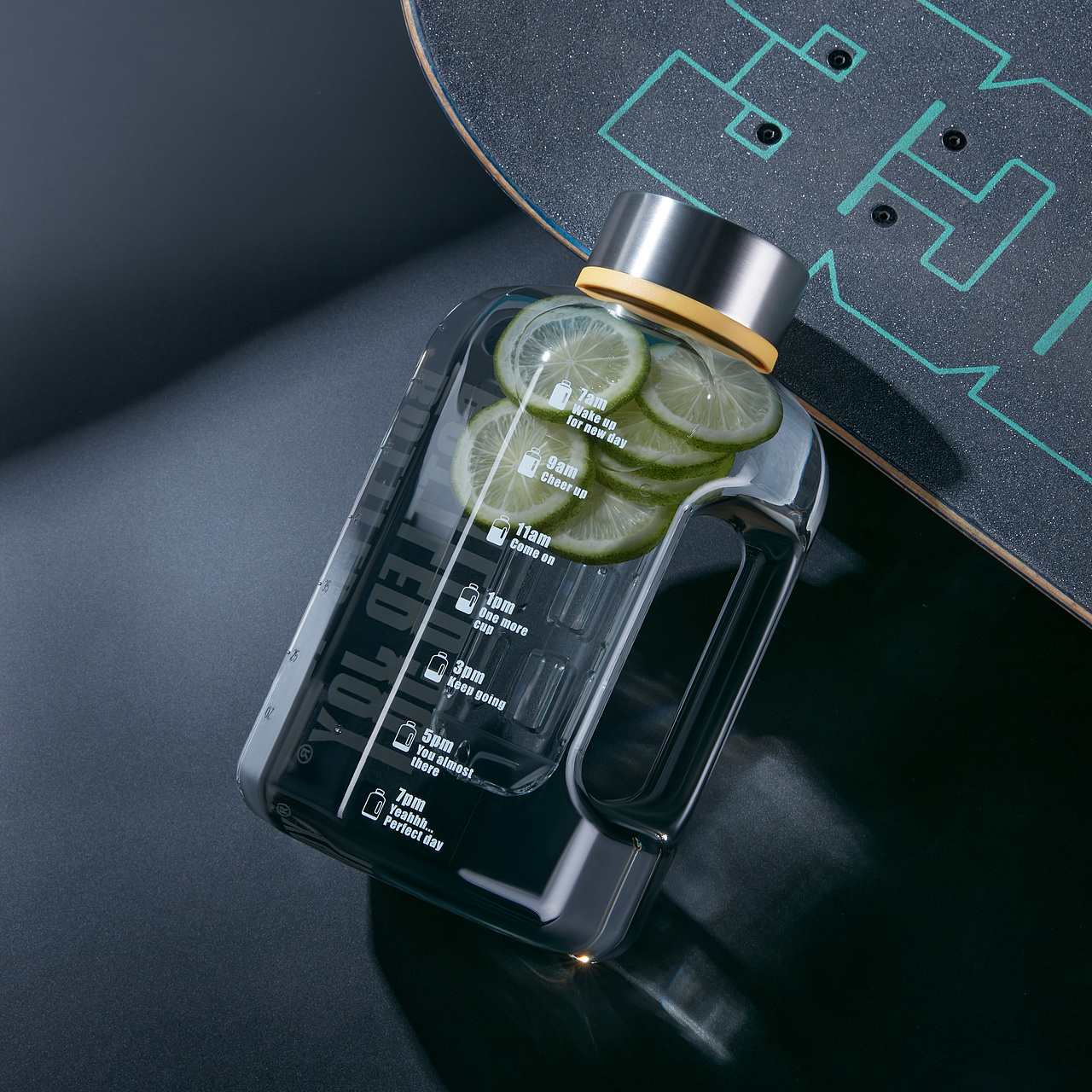 电商摄影 | 吨吨桶 运动健身水壶 ✖ 一方摄影（图ZMjkzMDg2Mjk2） - 产品摄影 - 站酷设计师深圳一方摄影原创素材 - 站酷ZCOOL