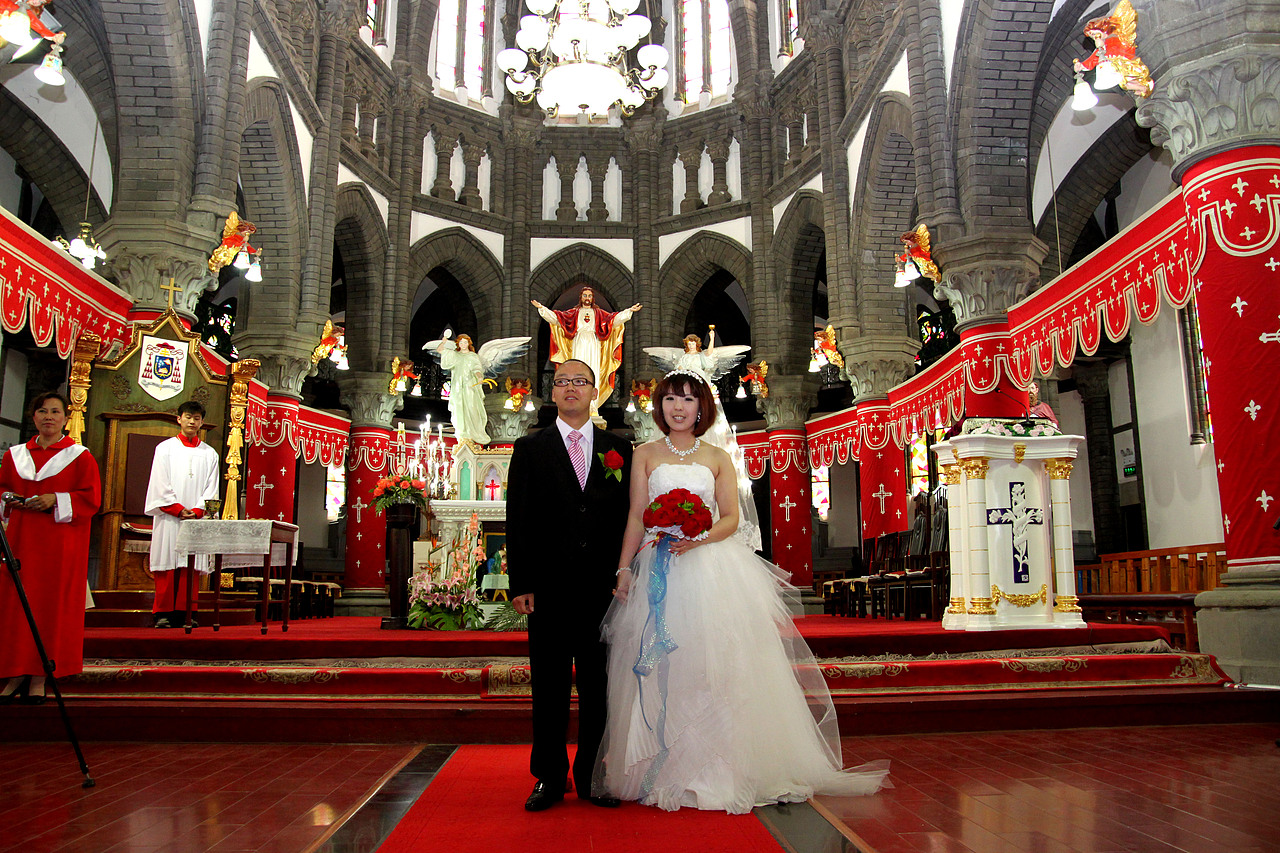 2012一个教堂婚礼（图ZMjY0NjEyNTUy） - 婚礼摄影 - 站酷设计师沈阳大聪原创素材 - 站酷ZCOOL