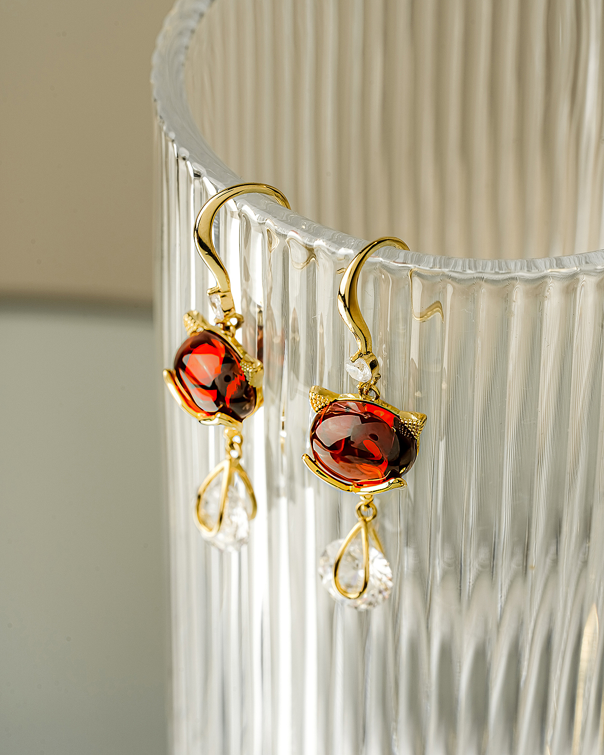 小饰品 耳钉耳环 电商产品摄影（图ZMjcwNzcyMzUy） - 产品摄影 - 站酷设计师禾平社影原创素材 - 站酷ZCOOL