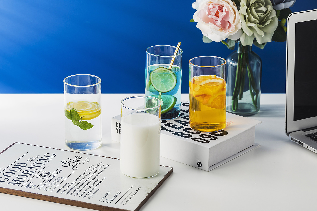 极简直身玻璃杯（图ZMjA4NzYzOTcy） - 产品摄影 - 站酷设计师AklinsTu原创素材 - 站酷ZCOOL