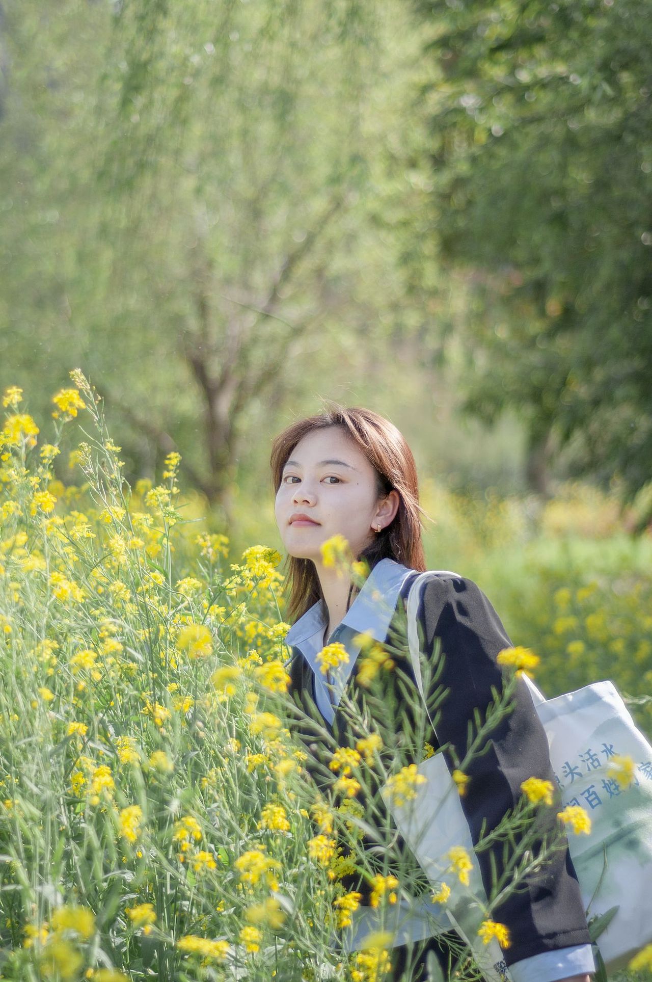 是春天呀～（图ZMzM2NTcxMTc2） - 人像摄影 - 站酷设计师冰岛气泡原创素材 - 站酷ZCOOL