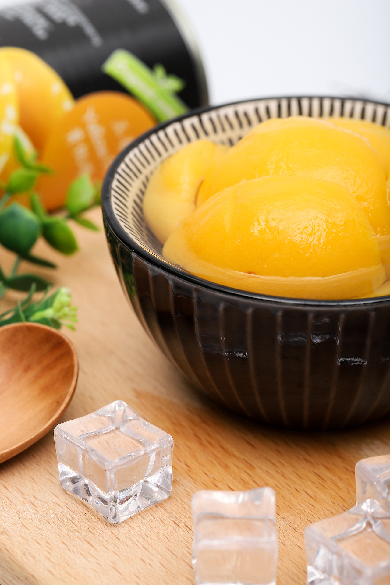 一组黄桃罐头拍摄【原片】武汉/摄影师/1年前/262浏览刘春山