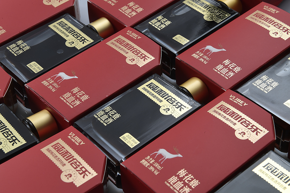 威利倍乐梅花鹿酒 | 品牌策略+包装设计（图ZMjU0OTMxMDk2） - 包装 - 站酷设计师排沙原创素材 - 站酷ZCOOL