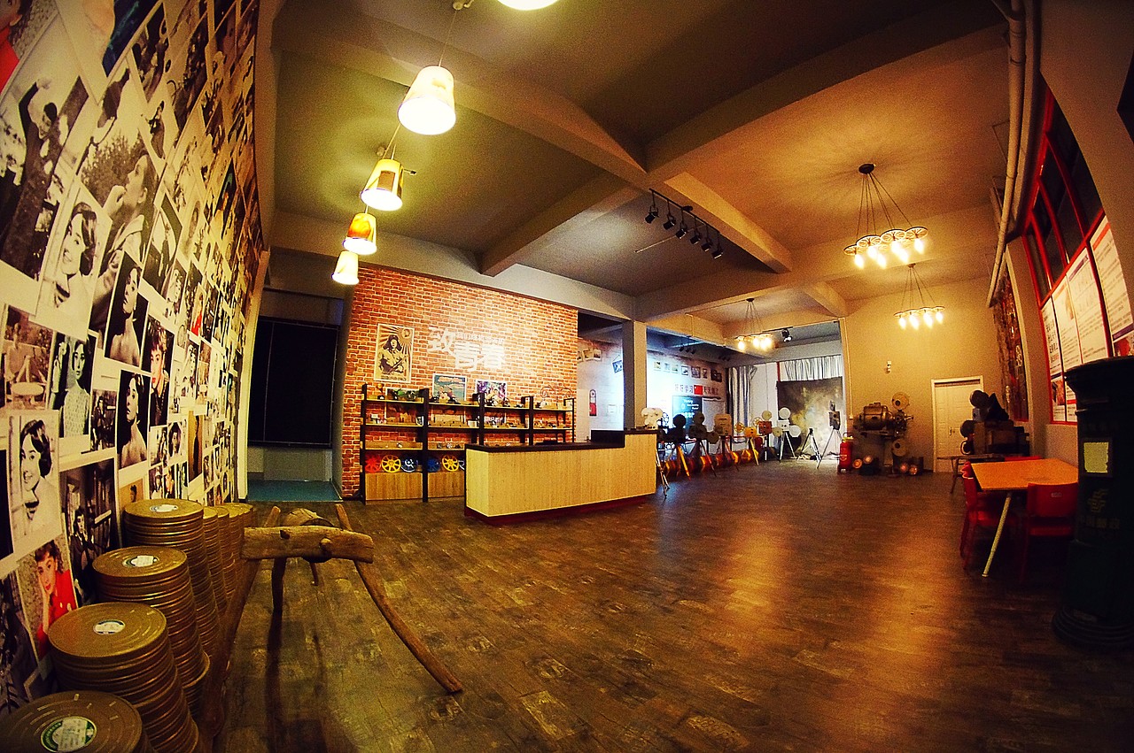 胶片电影这个“老东西”