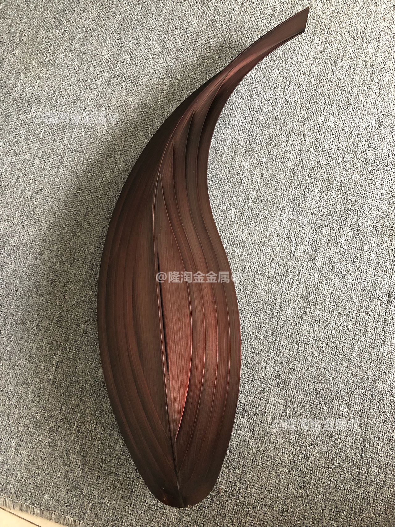 多层红古铜不锈钢鱼群雕塑摆件