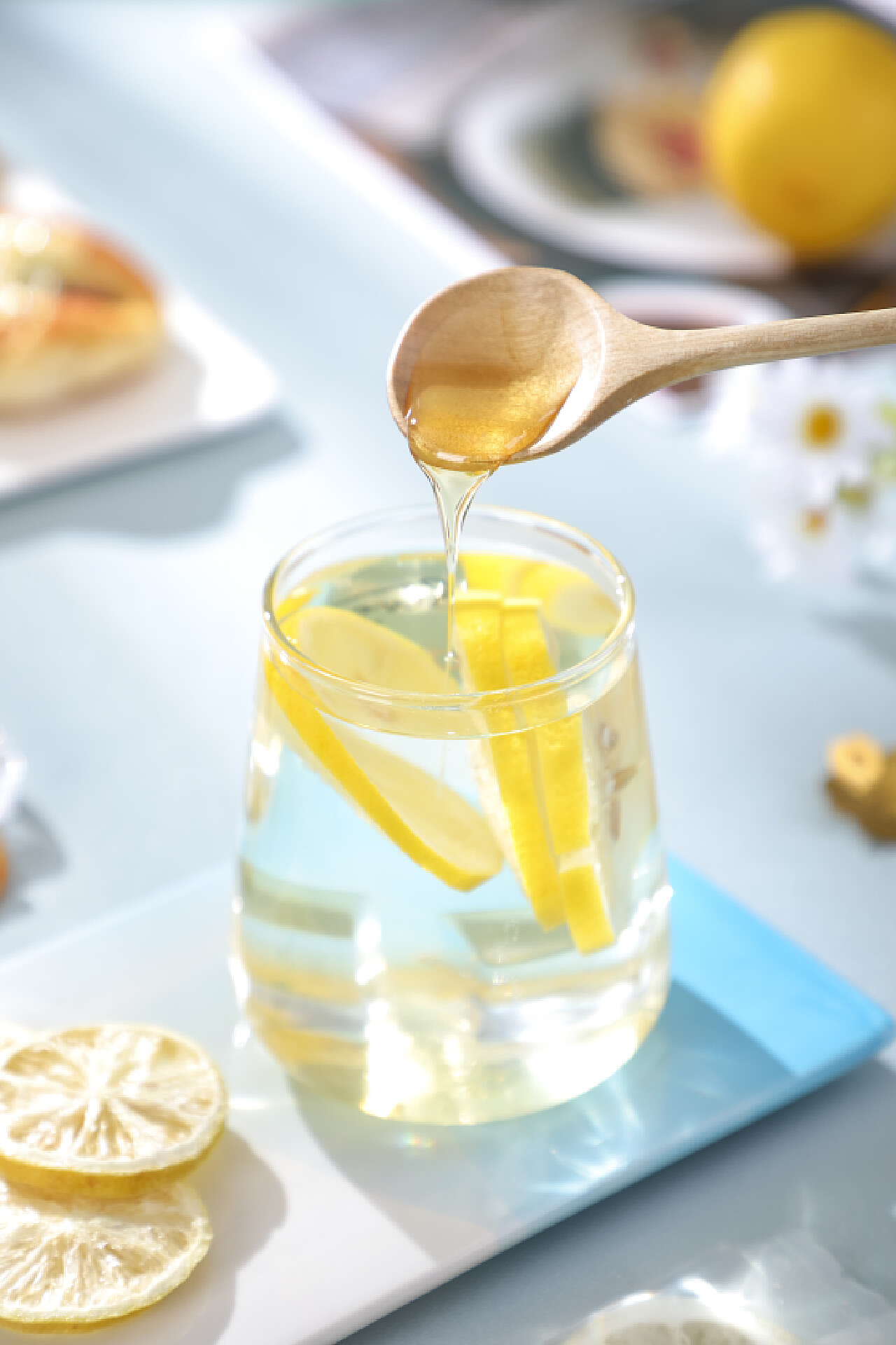 冰鲜柠檬水怎么做_冰鲜柠檬水的做法_豆果美食