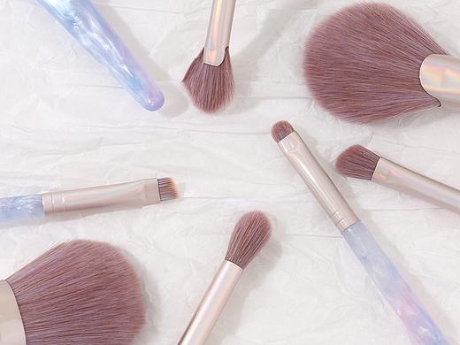 化妝刷拍攝（個(gè)人主頁-ZNTQzMTEwNzI=） - 產(chǎn)品攝影 - 站酷設(shè)計(jì)師皮呀原創(chuàng)素材 - 站酷ZCOOL