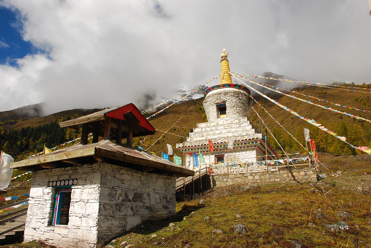 十月川西行（图ZNzExNjkxMg==） - 风光摄影 - 站酷设计师石头行者原创素材 - 站酷ZCOOL