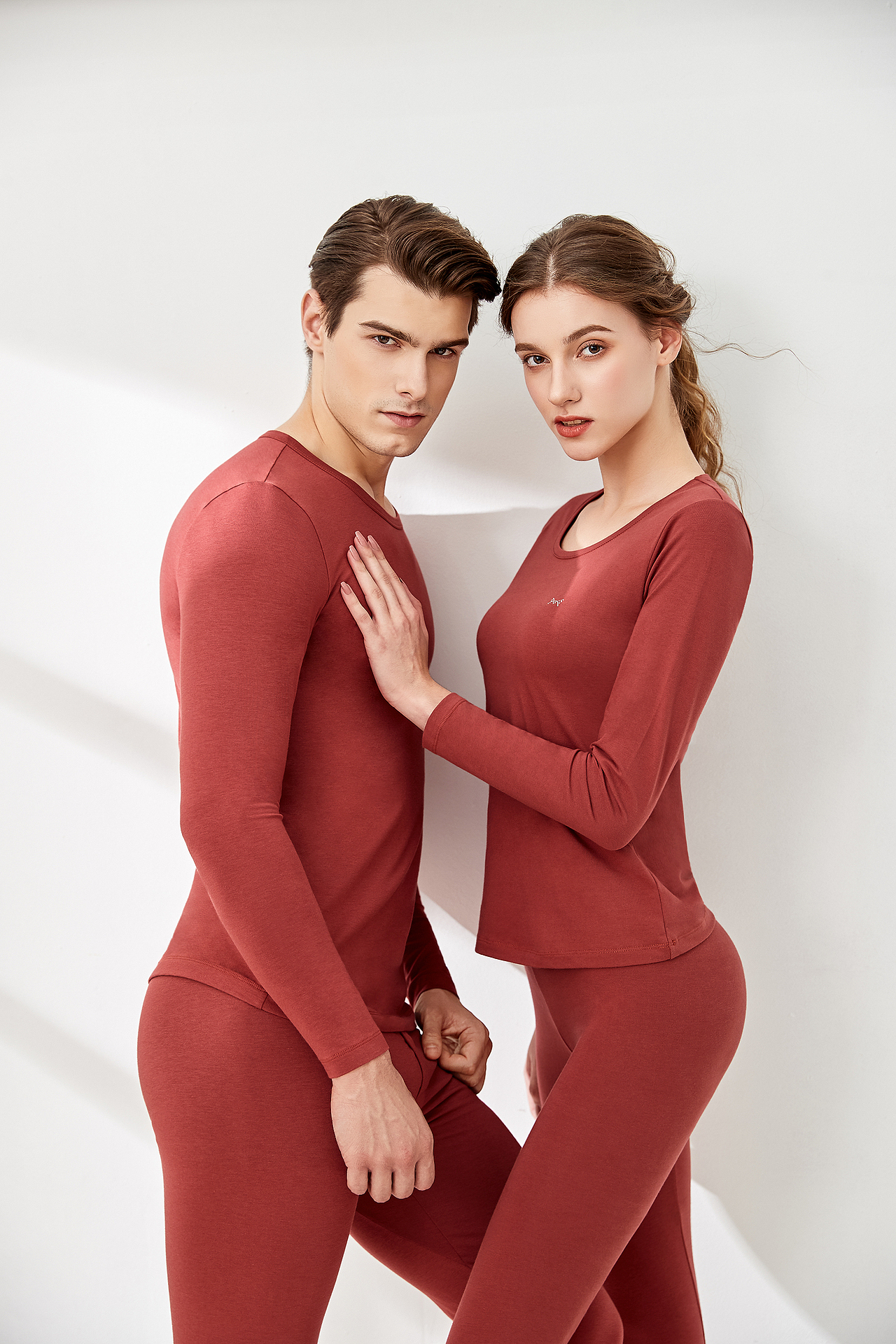 保暖内衣套装拍摄|平面|海报|罗捷广告 - 原创作品 - 站酷 (zcool)