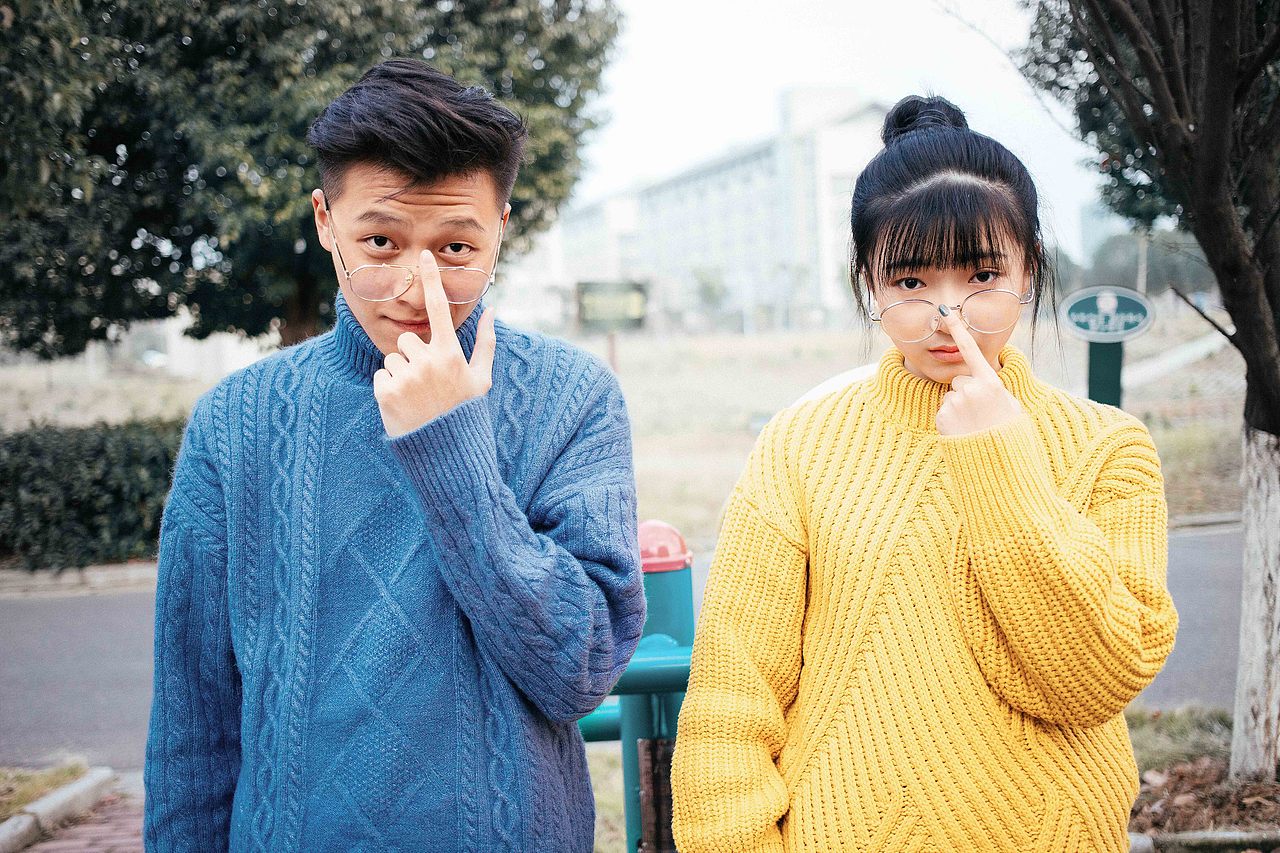 “恋爱前的暧昧期是最美好的”（图ZMTM2NDMwOTky） - 人像摄影 - 站酷设计师傅霸天原创素材 - 站酷ZCOOL