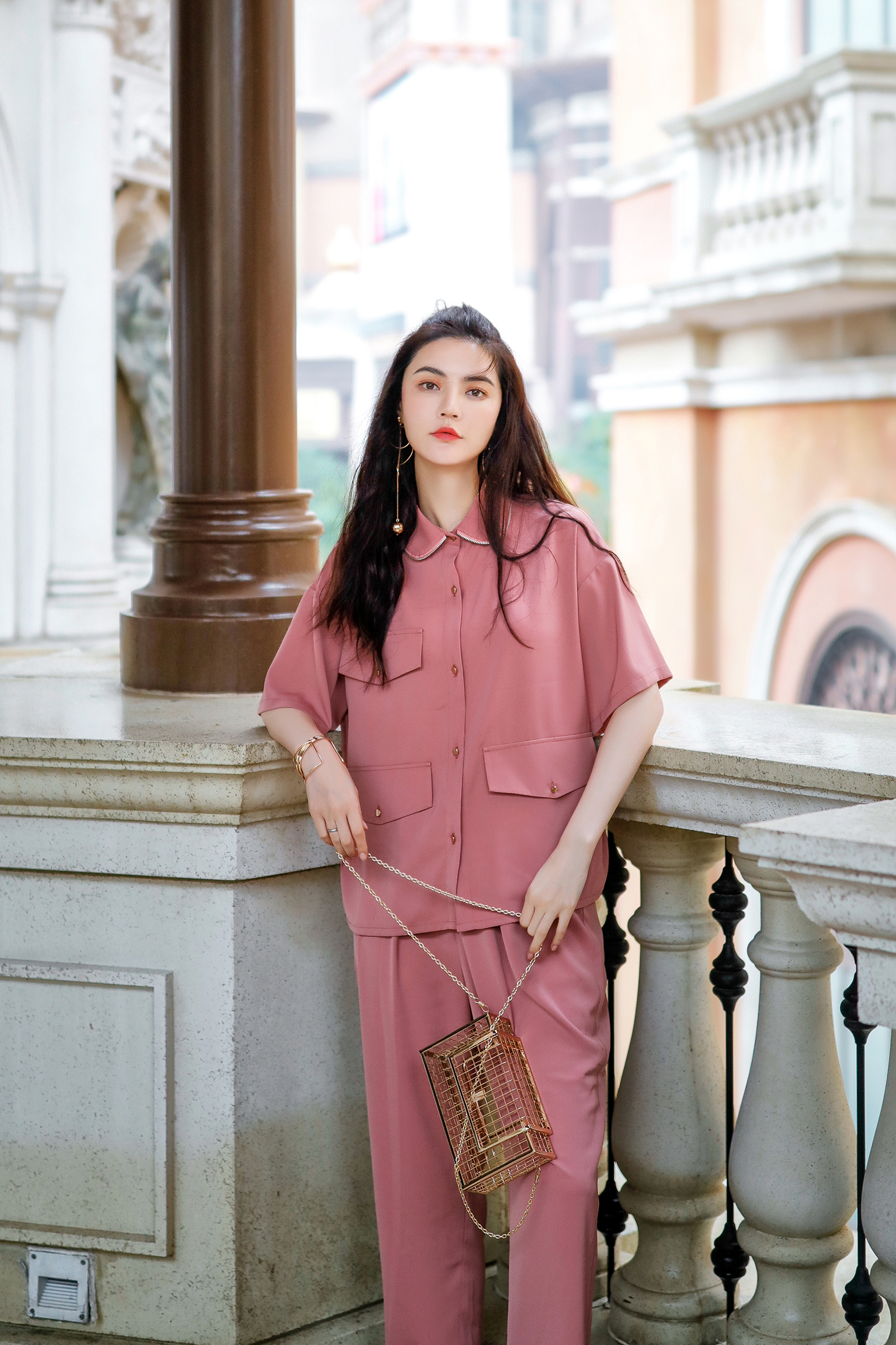 原创设计师品牌atop lady系列夏季新品发布>羽越时装(上海)有限公司