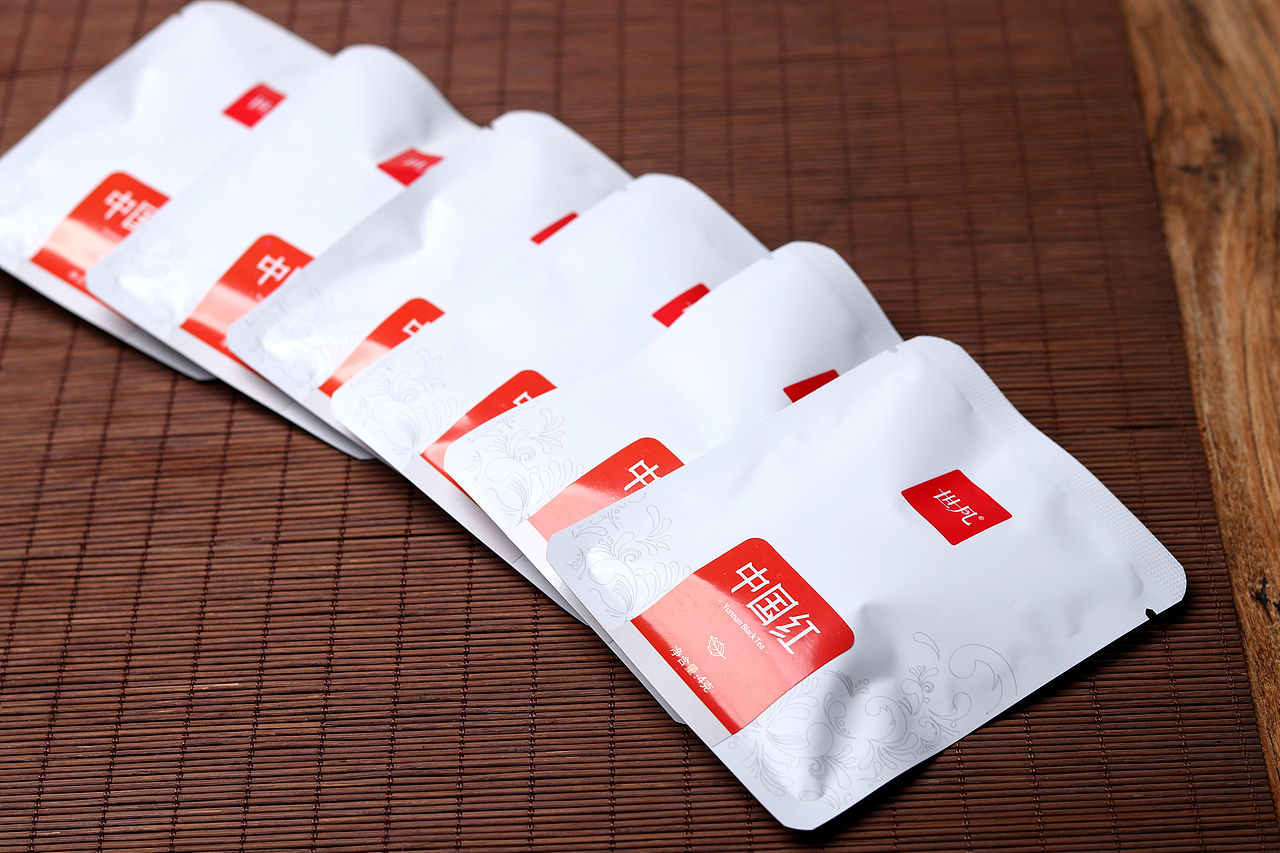 滇红茶包装设计