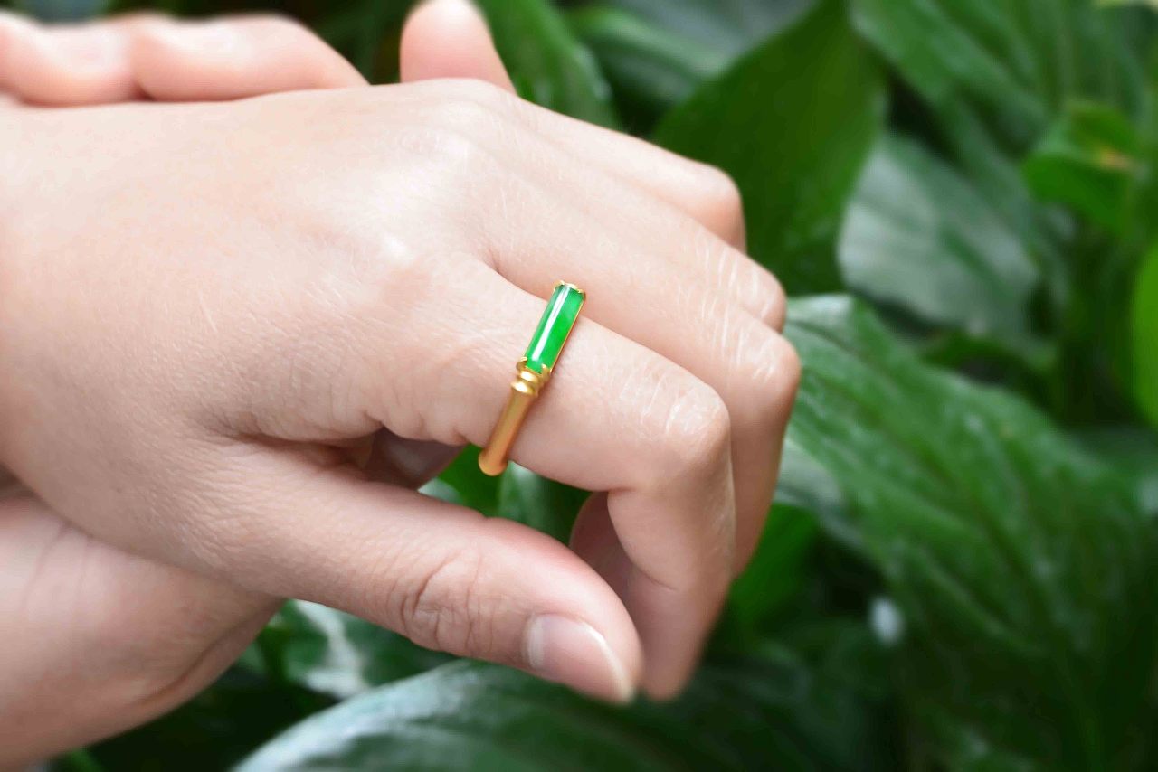 翡翠竹节戒指