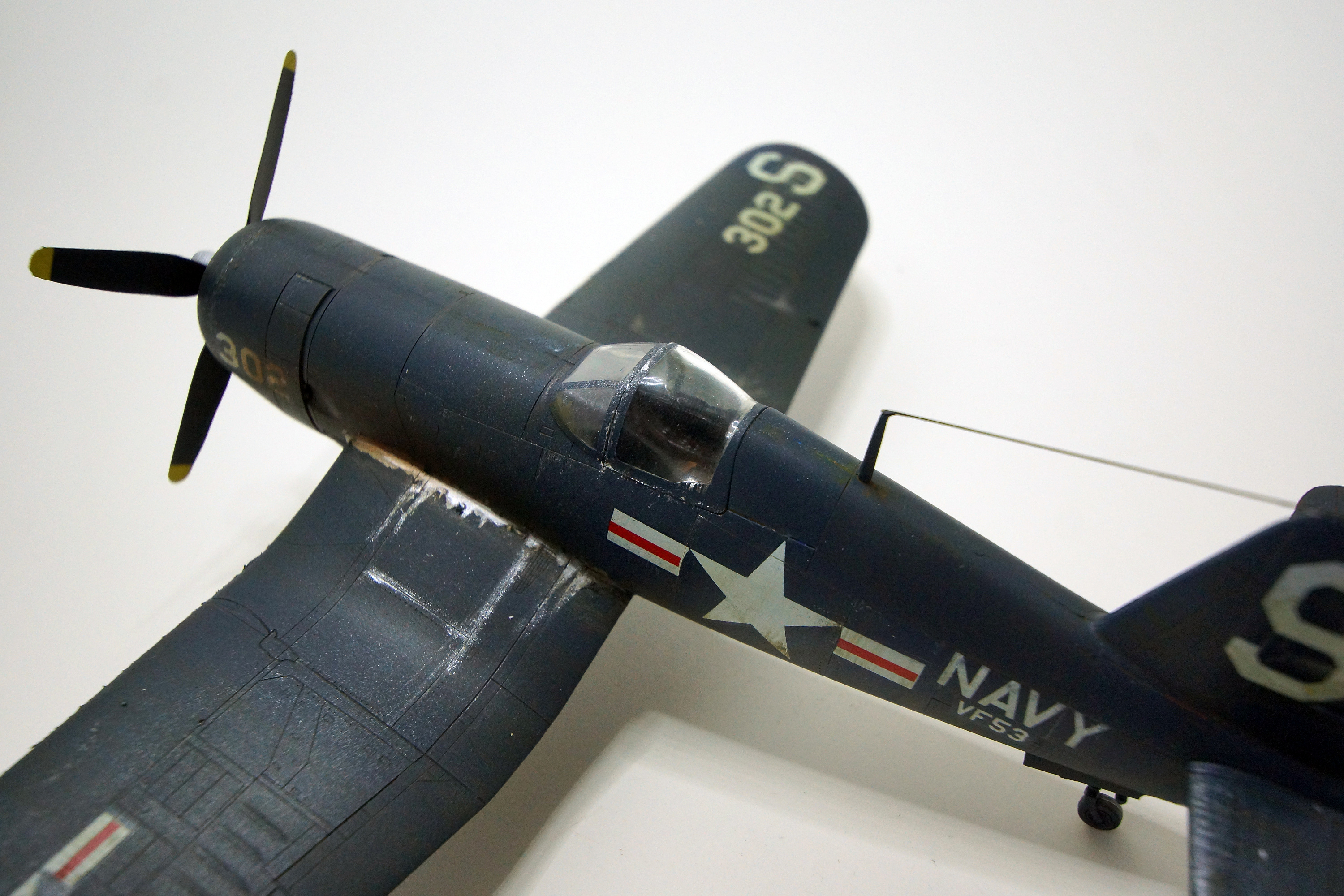 f4u-4b corsair 1/48