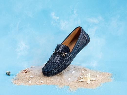 外銷男鞋（個(gè)人主頁-ZNDEwMjU4OTI=） - 產(chǎn)品攝影 - 站酷設(shè)計(jì)師微光攝影工作室原創(chuàng)素材 - 站酷ZCOOL