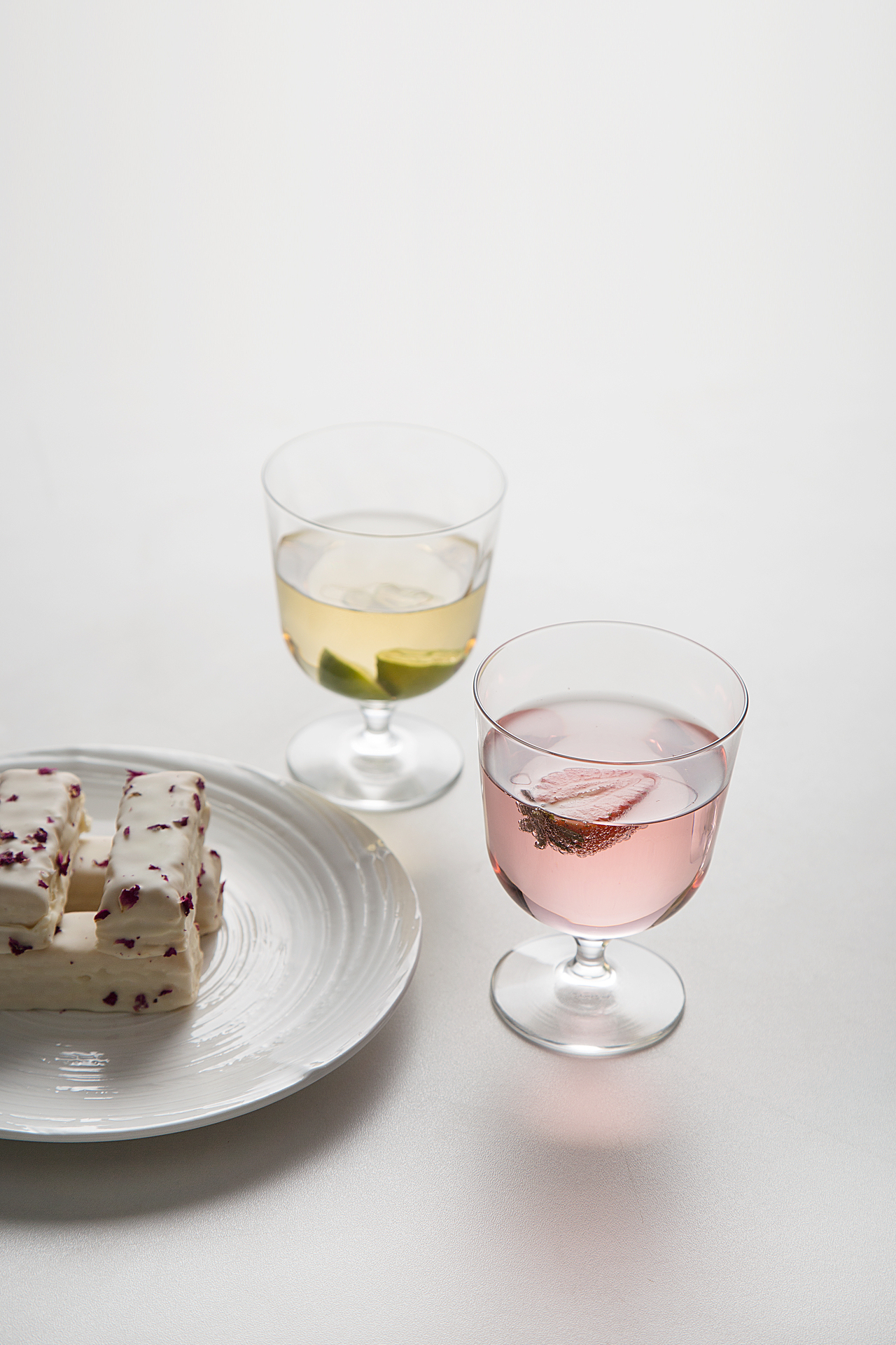 玻璃小合集（图ZMjQwNjMzNDA4） - 产品摄影 - 站酷设计师云爾原创素材 - 站酷ZCOOL