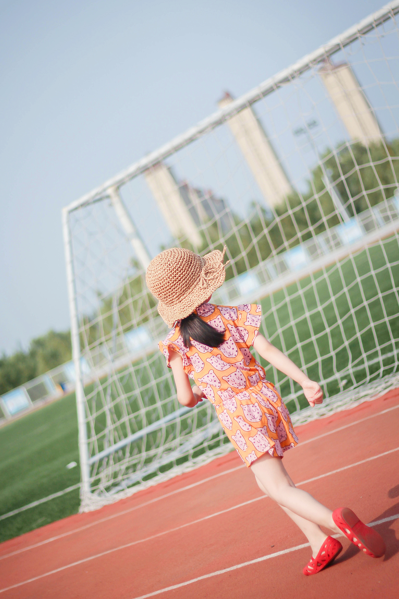 小朋友几岁啦？（图ZOTI1NjkzOTI=） - 人像摄影 - 站酷设计师青屿Max原创素材 - 站酷ZCOOL