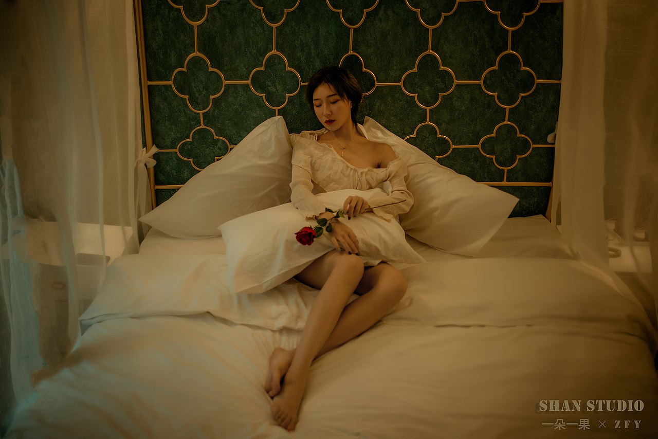 漫长的等待…（图ZMTg5MjQ3MjA0） - 人像摄影 - 站酷设计师CHUY左初一原创素材 - 站酷ZCOOL