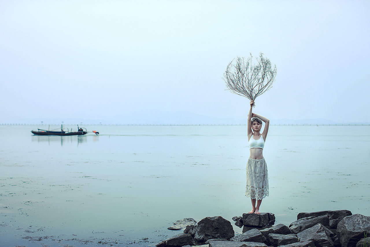 风光人像（图ZODIxOTI2NDg=） - 人像摄影 - 站酷设计师卡门口红原创素材 - 站酷ZCOOL