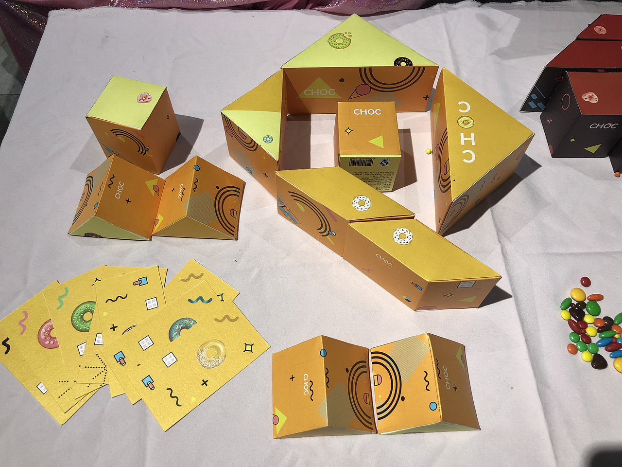 巧克力包装（图ZMTE5MTY1MjI4） - 包装 - 站酷设计师忙忙碌碌的熊团子原创素材 - 站酷ZCOOL