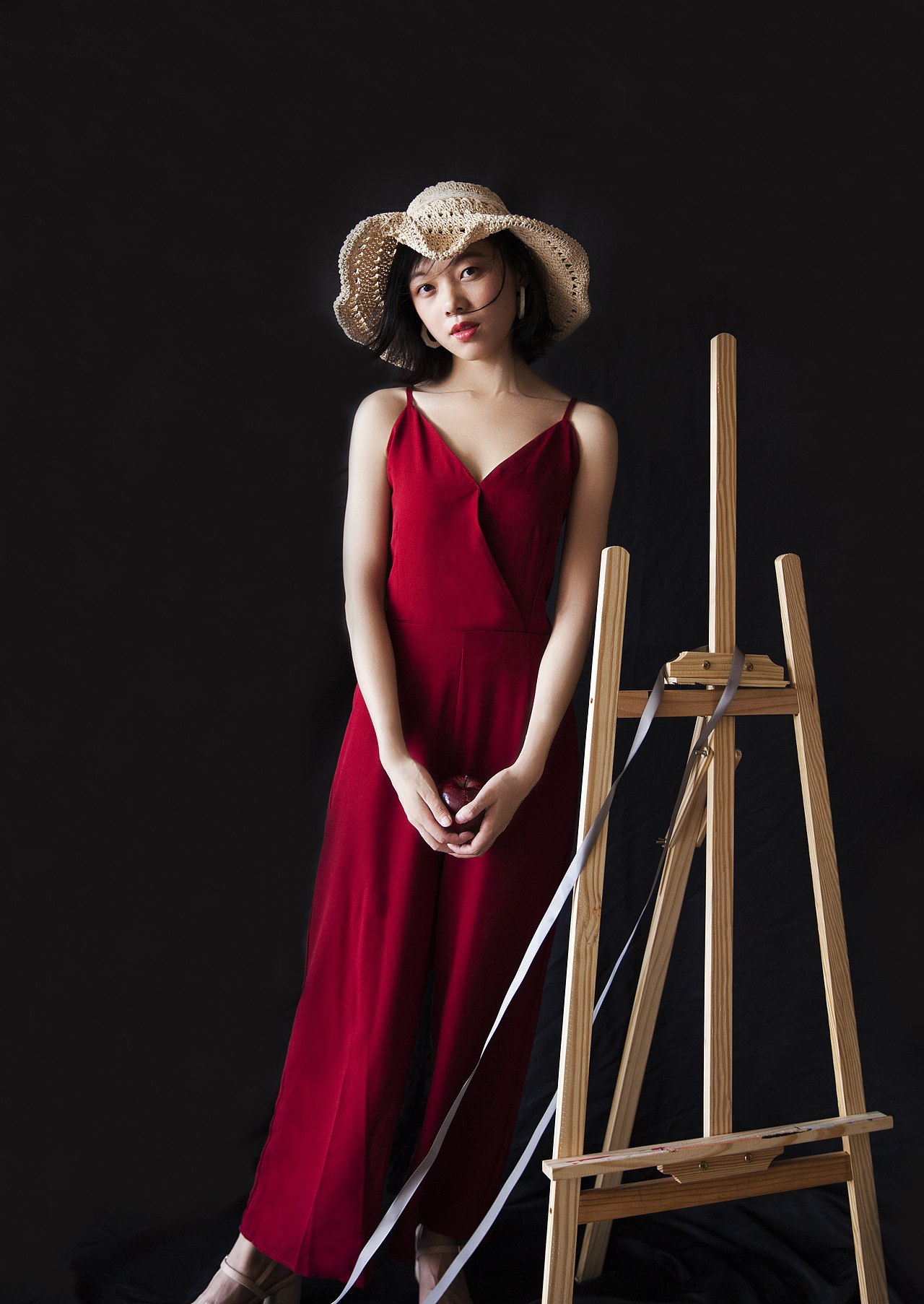 愿我們在紅色的塵埃相遇（圖ZMjcyNTEwODQ4） - 人像攝影 - 站酷設計師不會拍照的鯉原創(chuàng)素材 - 站酷ZCOOL