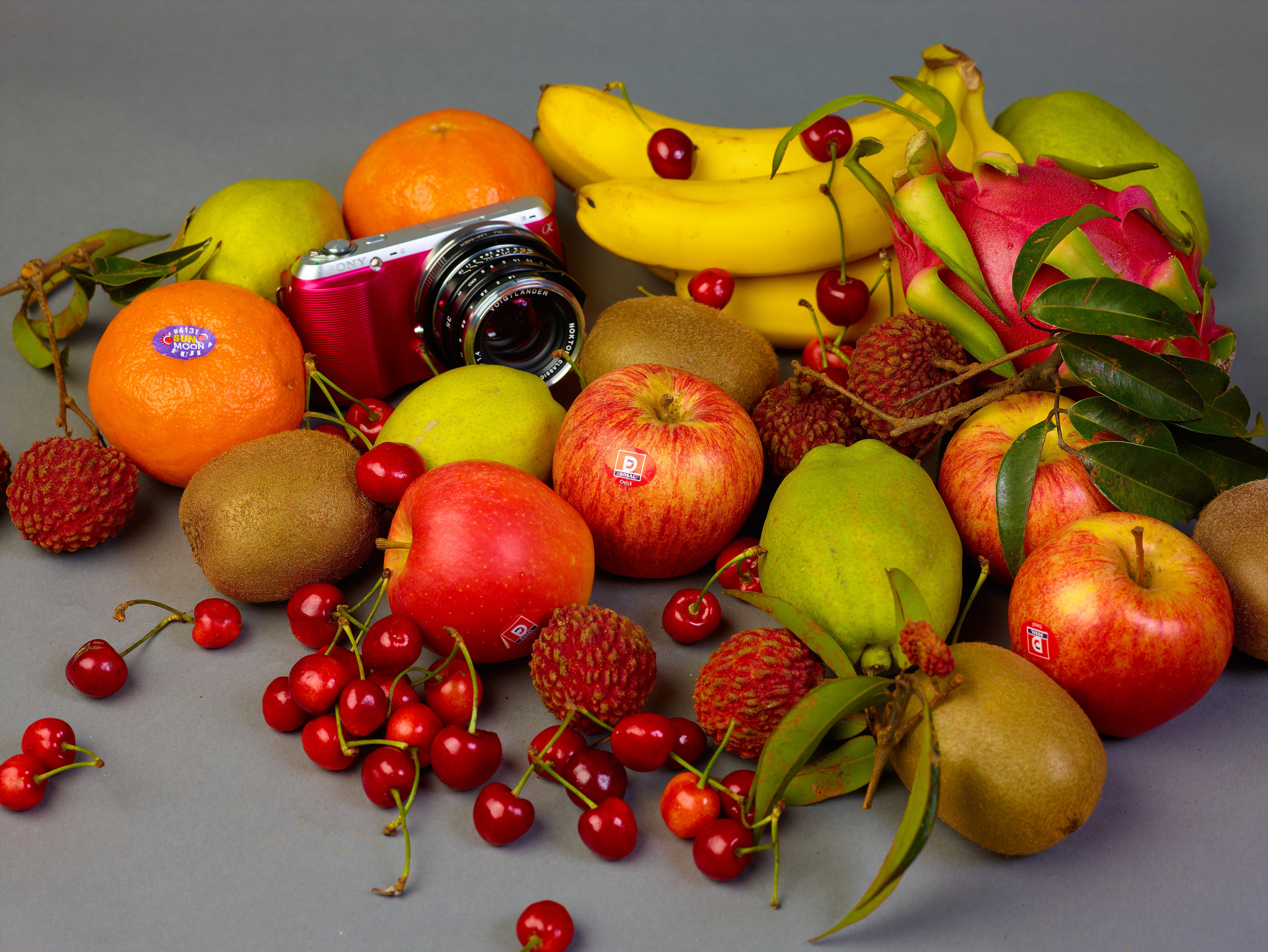 食物背景。丰富多彩的成熟热带水果品种。顶部视图高清摄影大图-千库网