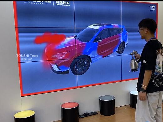 2020 广州车展捷途汽车凌空喷漆