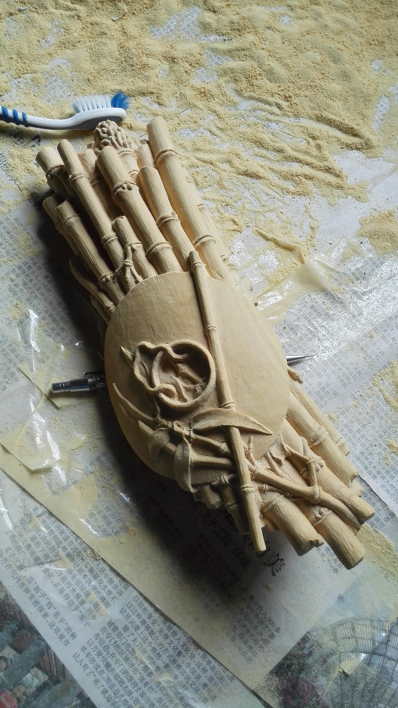 小葉黃楊木雕捆竹鎮(zhèn)紙（圖ZNzc0MTQ5MDA=） - 工藝品設(shè)計(jì) - 站酷設(shè)計(jì)師文心雕蟲原創(chuàng)素材 - 站酷ZCOOL