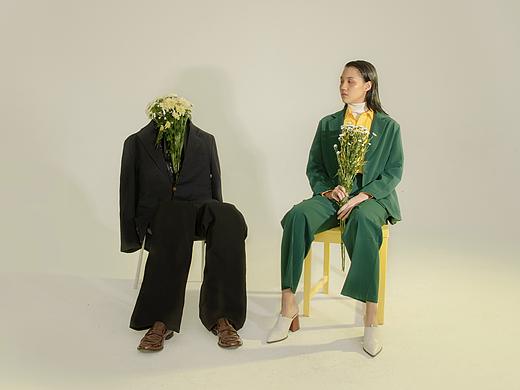 「愚人花」与人