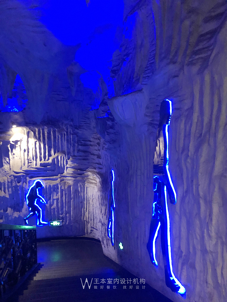 很久以前羊肉串烧烤店装修设计,很久以前烧烤设备,很久以前烧烤店装修设计,很久以前烤串店设计,烧烤店装修设计,烤肉店装修设计,王本设计,无烟烧烤店装修设计,地排烟系统设计,创意烧烤装修设计,一个省厨师的餐饮店装修设计