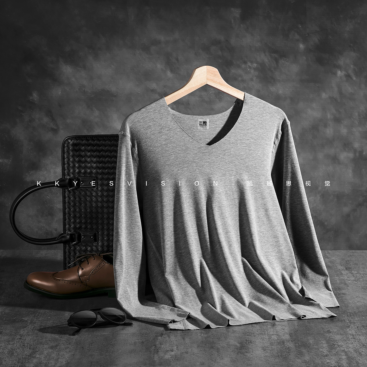 三枪 内衣 内裤 保暖内衣 服装 静物拍摄 南京商业摄影（图ZMTI4MTQxNTgw） - 产品摄影 - 站酷设计师金光高照商业摄影原创素材 - 站酷ZCOOL