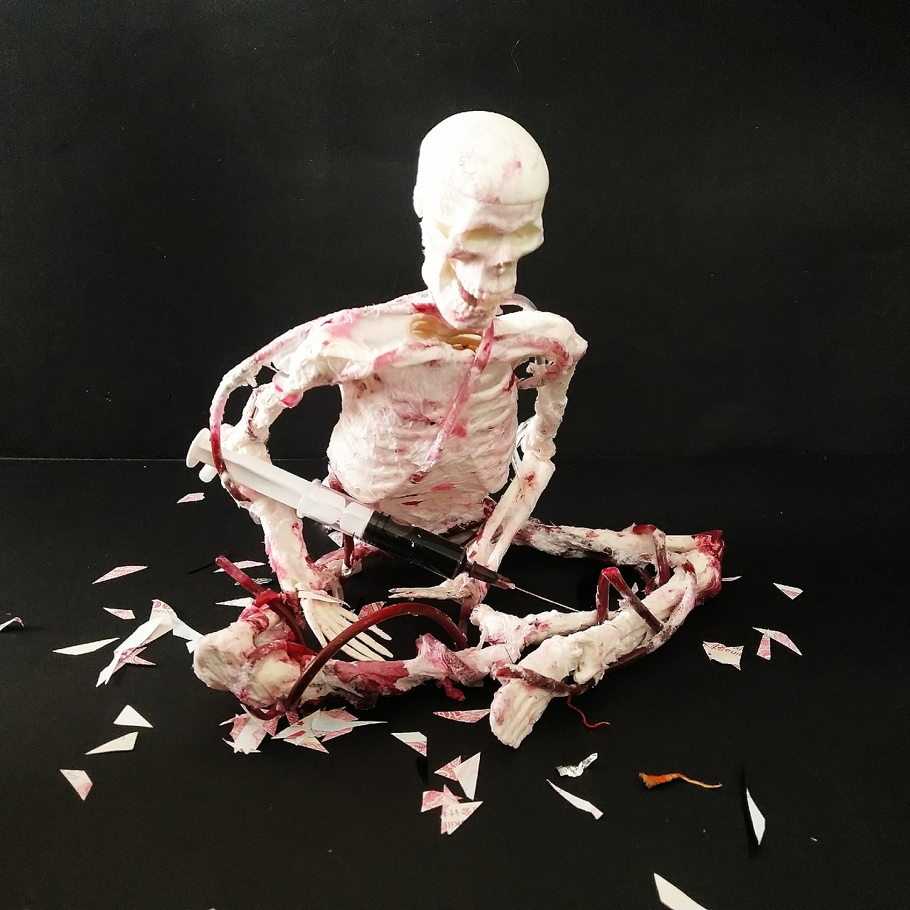 综合材料创作，吸毒预警系列（图ZMTk4MDUyMzIw） - 工艺品设计 - 站酷设计师AKA大反派原创素材 - 站酷ZCOOL