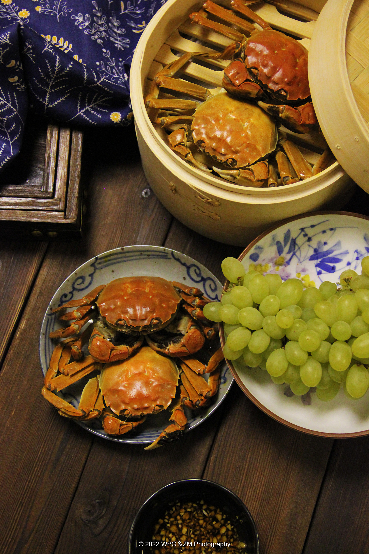 《 初秋蟹黄生半壳 》