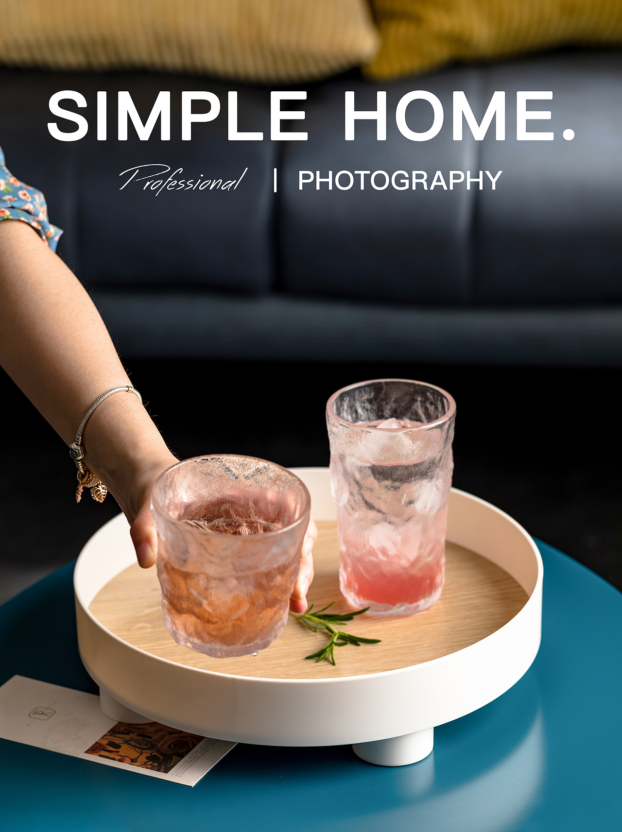 简约家居摄影 北欧风玄关梳妆台文具整理盒